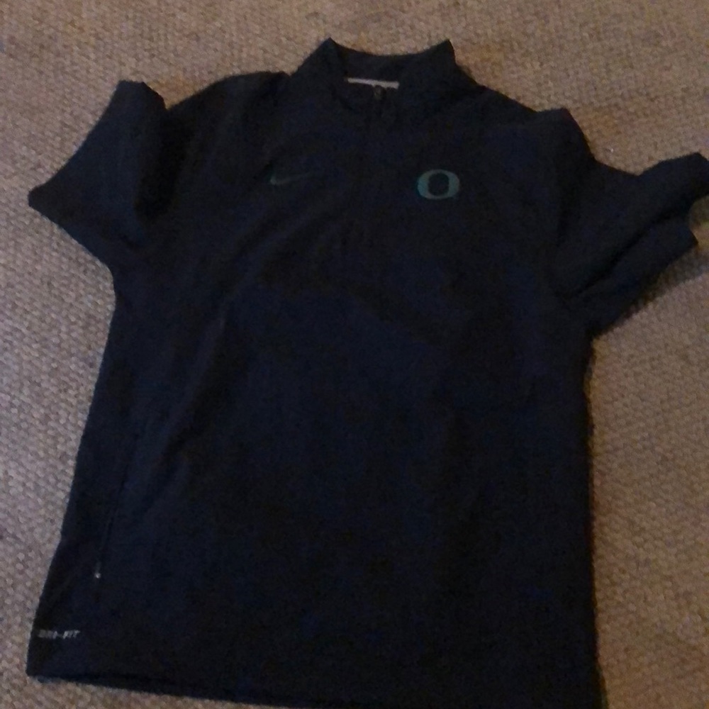 Nike Dry fit Oregon pullover